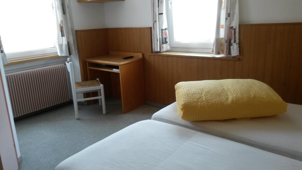 Hotel Raetia Tiefencastel Dış mekan fotoğraf