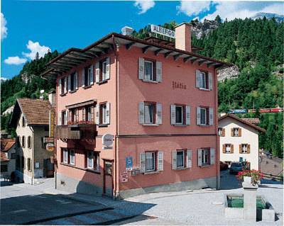 Hotel Raetia Tiefencastel Dış mekan fotoğraf